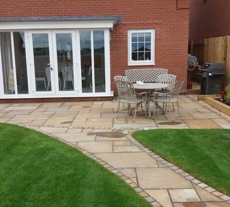 Rippon Indian Sandstone Patio Pack (19.19m2)